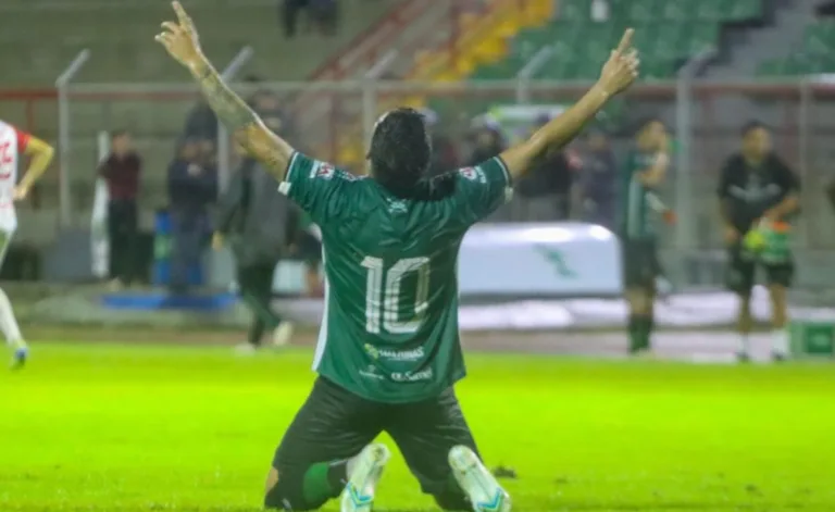 Barezão: Manaus vence Princesa do Solimões e avança direto para a semifinal do returno