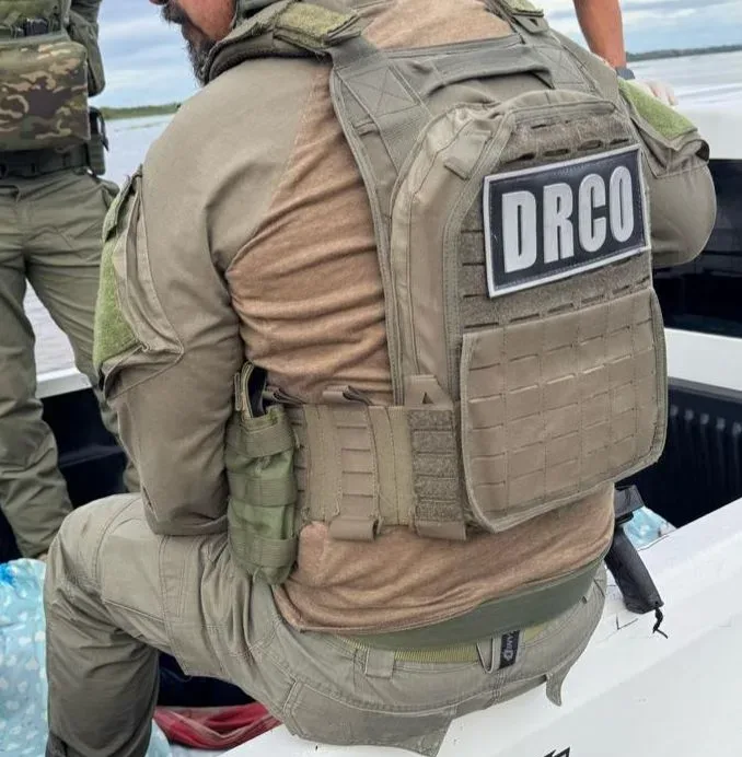 Integrante de facção suspeito de estuprar adolescente de 13 anos é morto em confronto com a polícia no Amazonas
