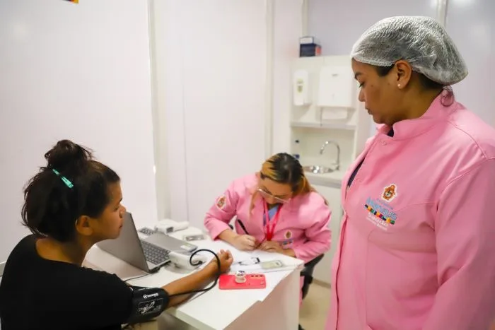 Carreta de saúde da mulher atenderá em novos locais; confira