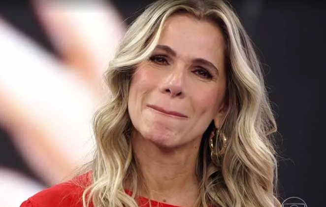 VÍDEO: Ingrid Guimarães relata ameaça em voo da American Airlines: "Coação, abuso moral e desrespeito"