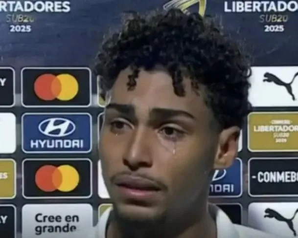 torcida proferiu insultos racistas a jogador