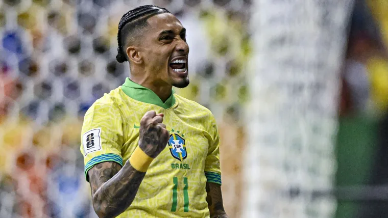 “F*d@-se eles”, diz Raphinha sobre expectativas para embate do Brasil contra a Argentina nesta terça (24/3)