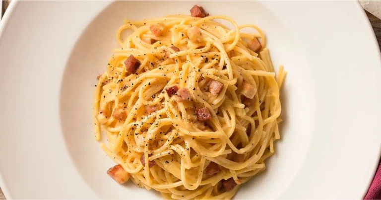Dia da mulher: Surpreenda a mulher da sua vida com uma "Carbonara" caseira