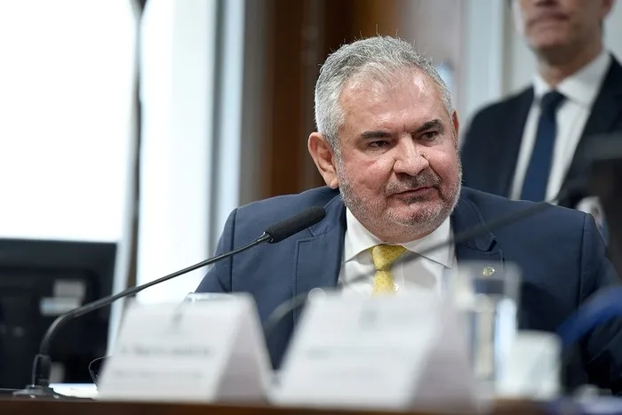 Orçamento de 2025: Relator trabalha para concluir parecer, mas votação pode ficar para abril