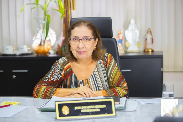 A despedida de Joana Meirelles ao se aposentar compulsoriamente em 36 anos de trajetória no Judiciário Amazonense