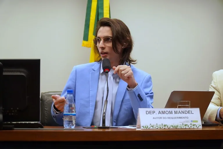 Amom Mandel: “Minha posição é sempre técnica, eu não me alinho, seja com o Lula ou com o Bolsonaro”