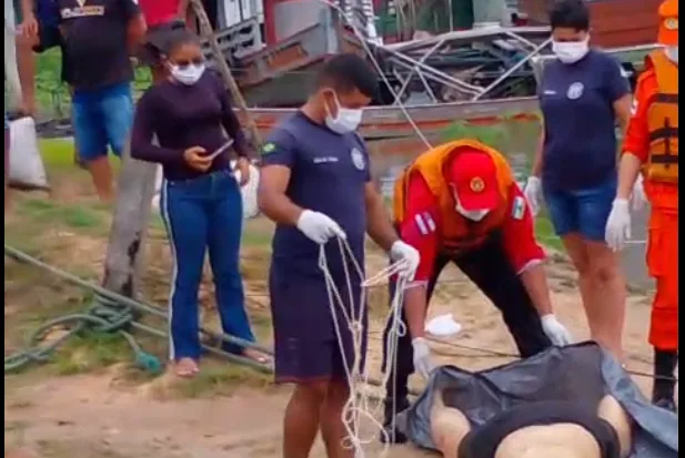 Corpo é encontrado devorado por peixes em Tefé