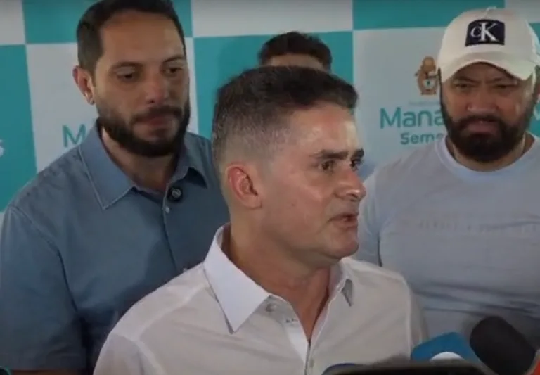 "Só pode ser dado aumento para os rodoviários se tiver aumento da passagem", diz prefeito David Almeida