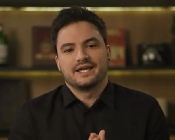 Felipe Neto é pré-candidato a presidente do Brasil