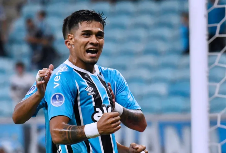 Copa Sul-americana: Vasco vence, Corinthians tropeça, Grêmio mantém 100% em fase de grupos