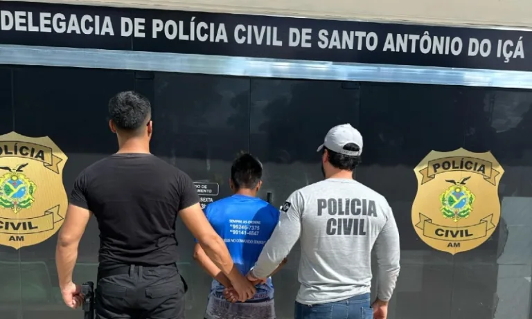 Homem é preso com tabletes de cocaína em porto de Santo Antônio do Içá