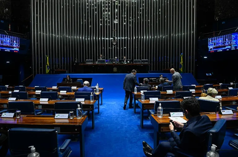 PEC das guardas municipais no sistema de segurança pública passa pela 3ª discussão