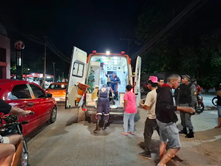 Vendedor de chocolates é baleado por segurança em frente a supermercado na zona Norte de Manaus