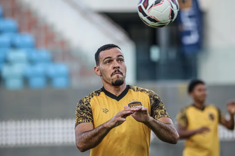 Amazonas FC visita o Goiás na estreia da Série B