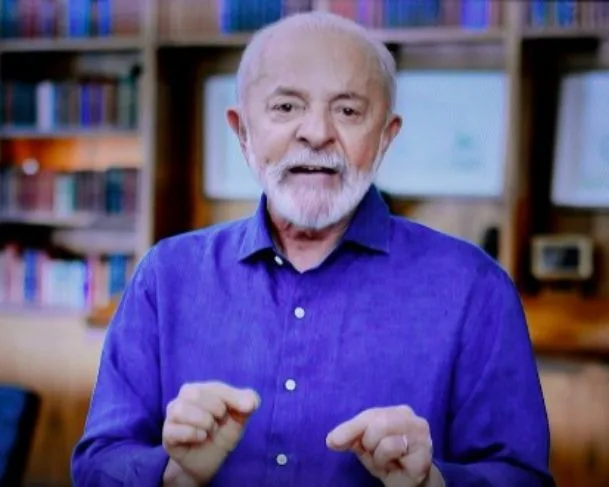 Lula fala sobre escala 6x1