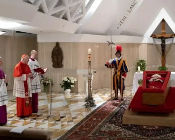Autoridades brasileiras vão ao velório do papa