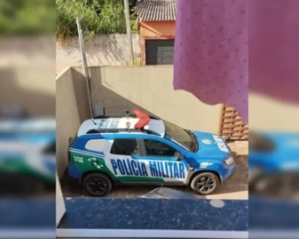 PM assistia colega transar em vídeo