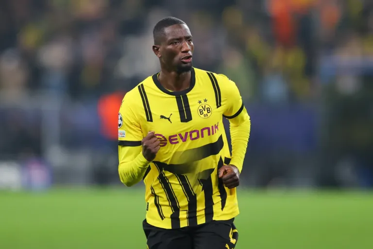 Guirassy quebra recorde do Borussia Dortmund na Champions League