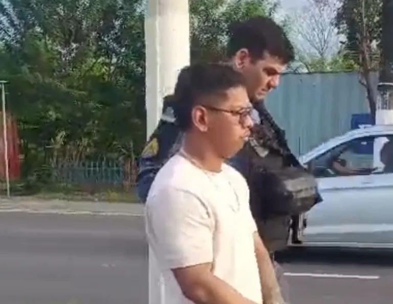 Motorista é preso após atropelar 5 pessoas durante corrida do 'Dia do Trabalhador' em Manaus
