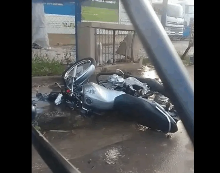 VÍDEO: Acidente grave deixa motociclista morto em Manaus