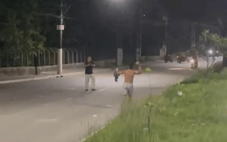 Vítima é sargento da Marinha, segundo a PM - (Foto: Reprodução/WhatsApp).