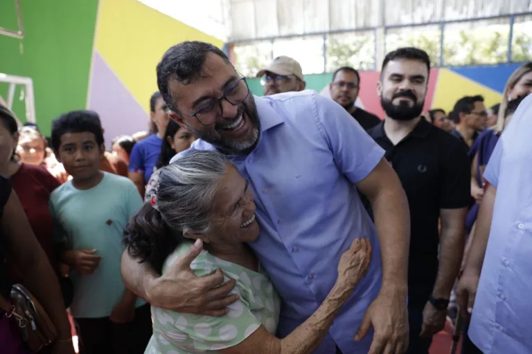 Pagamento do Auxílio Estadual será antecipado em homenagem ao Dia das Mães no Amazonas Pagamento do Auxílio Estadual será antecipado em homenagem ao Dia das Mães no Amazonas