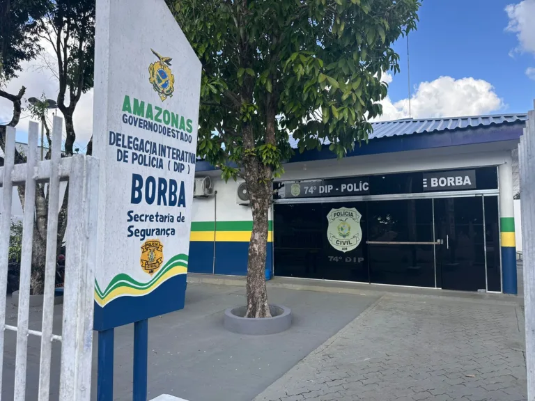 Cliente frequentava comércio da vítima e o caso foi registrado na Delegacia de Borba - (Foto: Divulgação/PC-AM).