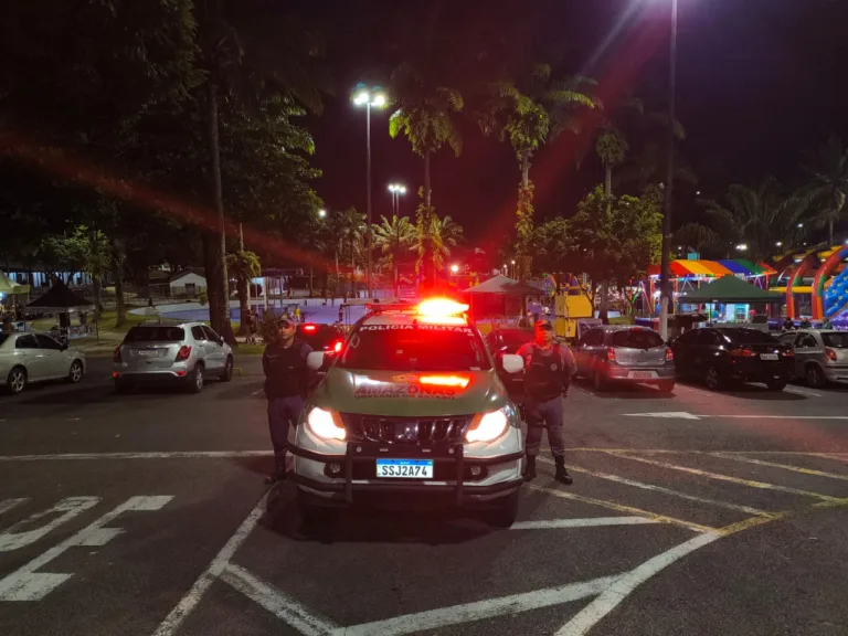 Briga termina com homem esfaqueado no Centro de Manaus