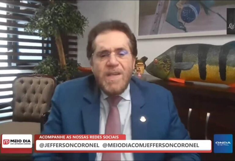 Senador Plínio Valério em programa da Rede Onda Digital