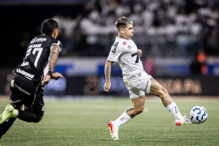 Santos empata com o Ceará e segue em penúltimo no Brasileirão