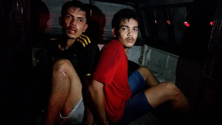 Assalto termina com tiroteio e 3 presos em Manaus
