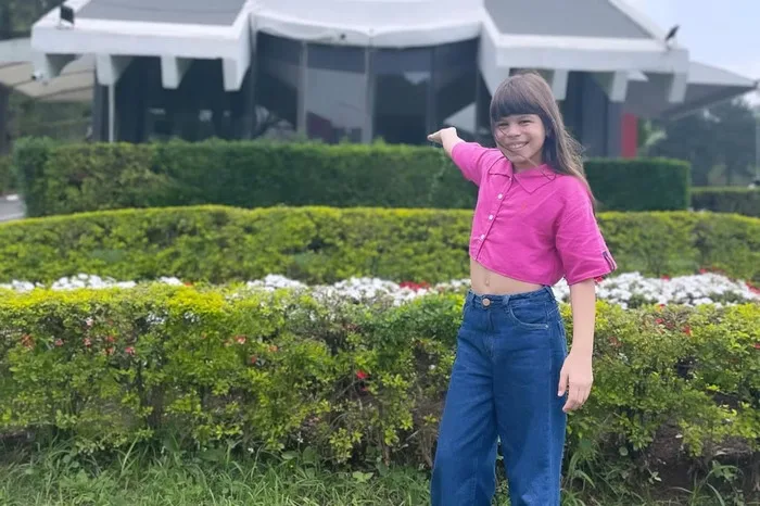 Atriz mirim do SBT descobre tumor cerebral e sofre 7 paradas cardíacas
