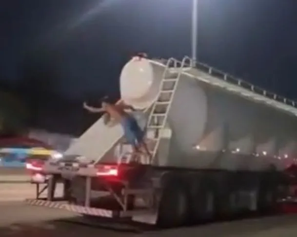 Jovem pega carona errada no RJ