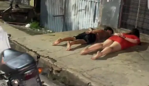 Casal é detido após empinar moto e tentar escapar da polícia em Manaus