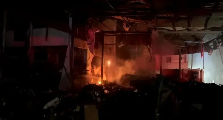 VÍDEO: Novos ataques do exército israelense atingem hospitais e escolas em Gaza VÍDEO: Novos ataques do exército israelense atingem hospitais e escolas em Gaza