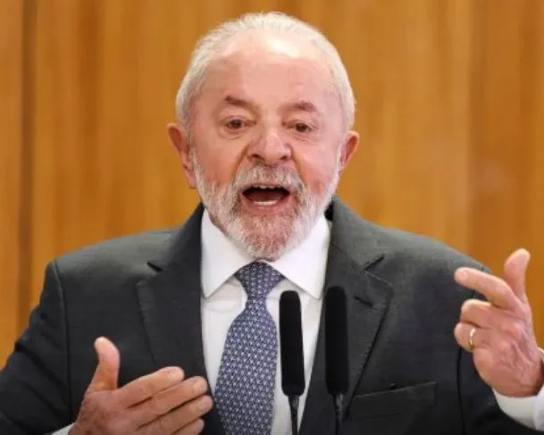 Lula passa mal