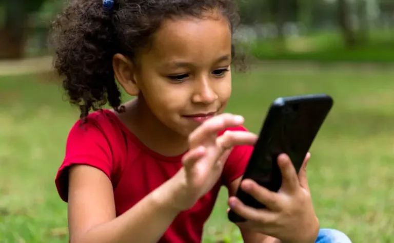 Google libera uso do Gemini para crianças menores de 13 anos; saiba como vai funcionar