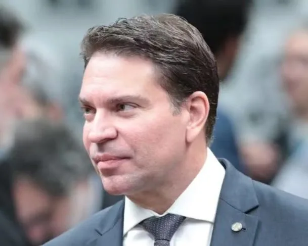 Ramagem segue respondendo processo