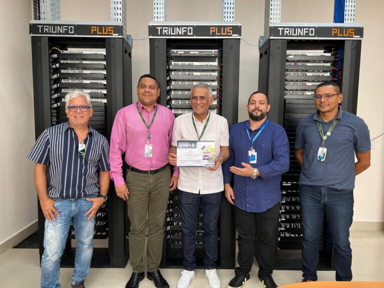 "Green IT” busca minimizar o impacto ambiental.