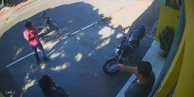 Vídeo flagra assalto e homem é preso um dia depois em Manaus Vídeo flagra assalto e homem é preso um dia depois em Manaus