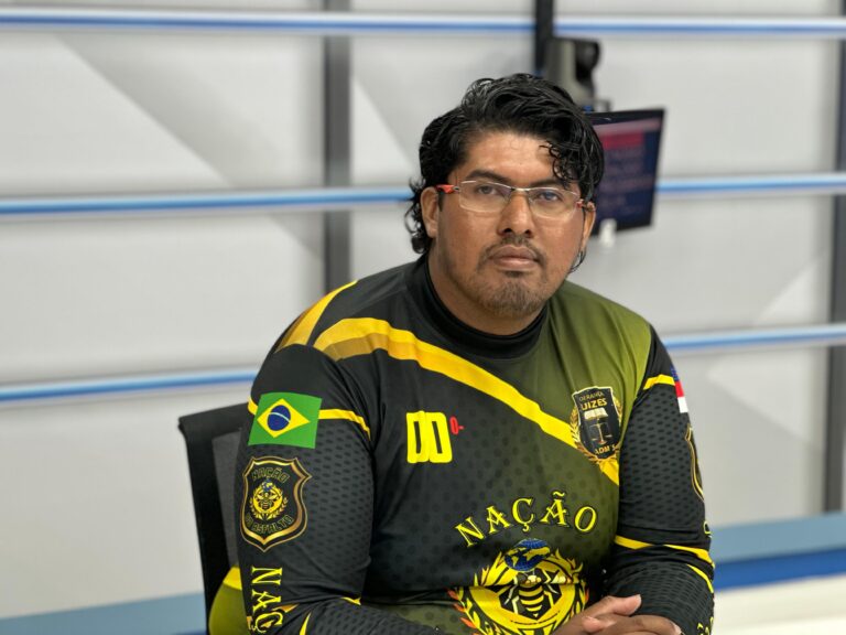 VÍDEO: "Se o poder público quer regulamentar alguém, que sejam as plataformas", diz representante dos motociclistas de app em Manaus