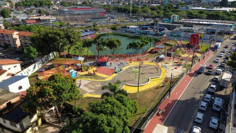 VÍDEO: "A malandragem não vai ocupar aqui", diz David Almeida em inauguração da Lagoa da Compensa
