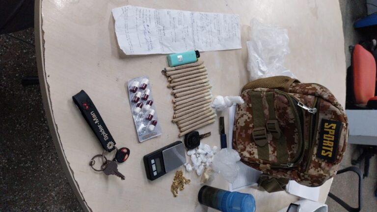 Polícia apreende 1,3 kg de drogas e prende 7 suspeitos em ações em Manaus e no interior