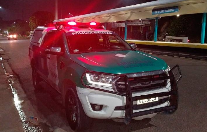 Jovem de 19 anos é preso após ameaçar e agredir mãe em Manaus