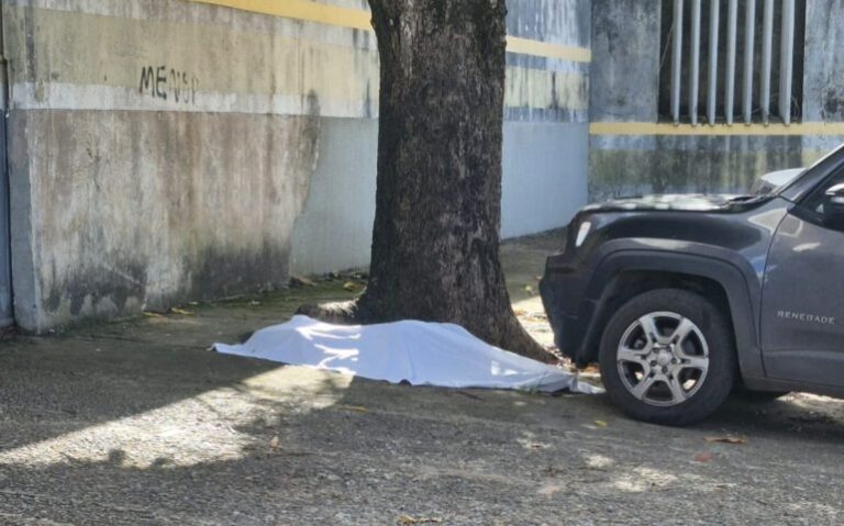IMAGEM FORTE: jovem agoniza após ataque de facção enquanto pastora clama por misericórdia