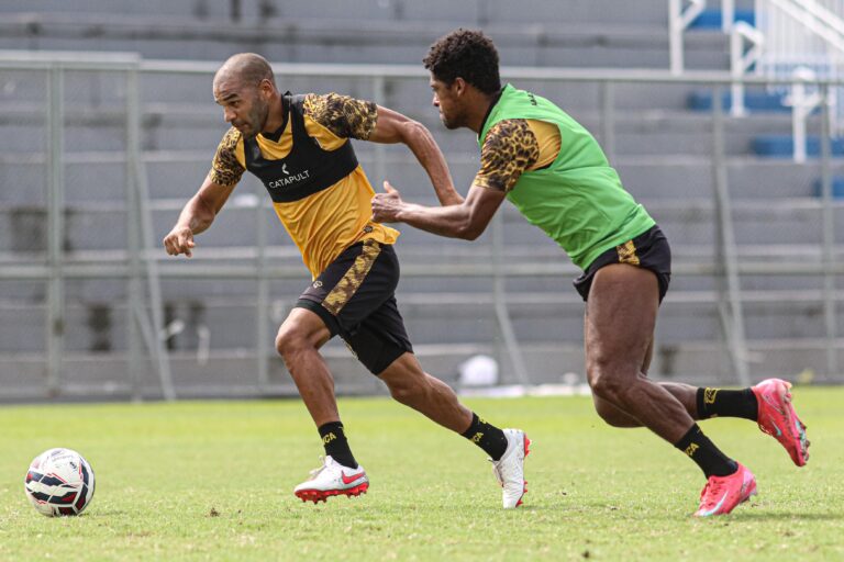 Amazonas FC recebe o Athletic pela 11ª rodada da Série B