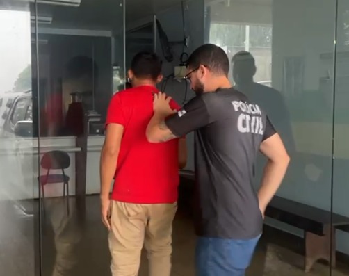 Homem é preso por atacar ex-namorada.