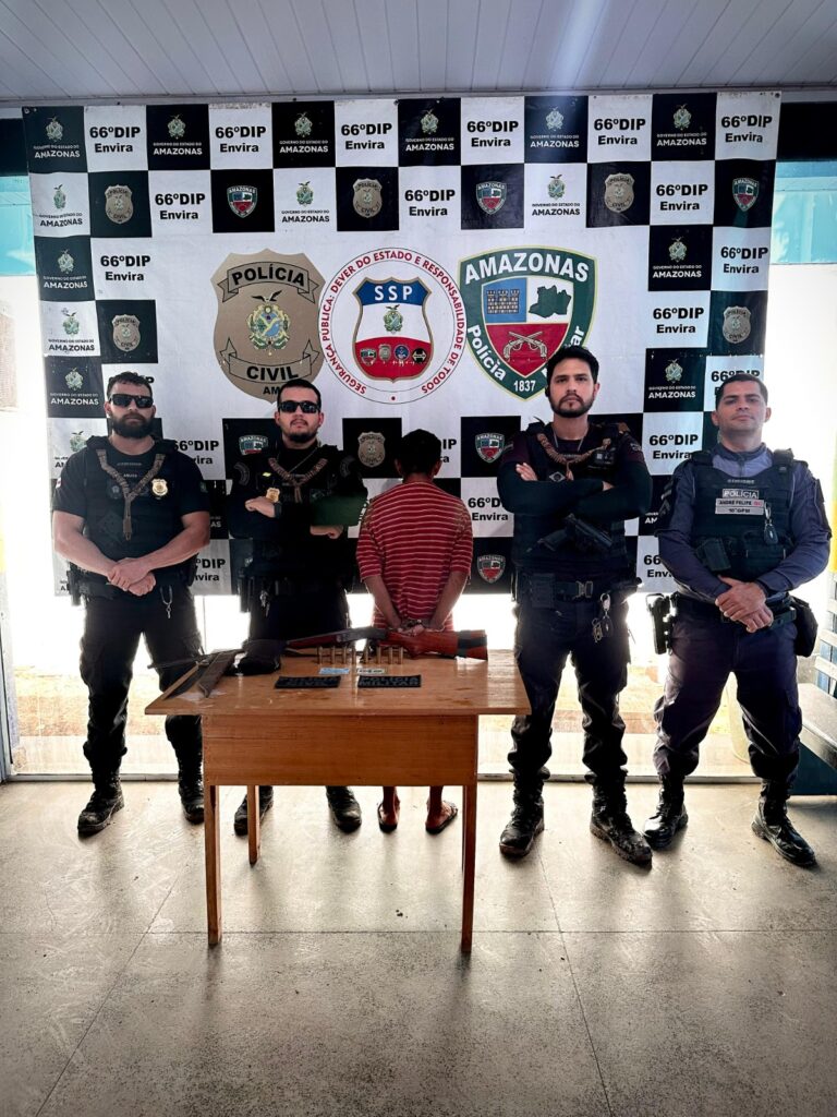 Homem é preso suspeito de manter esposa presa em barco, estuprar e engravidar enteada no Amazonas