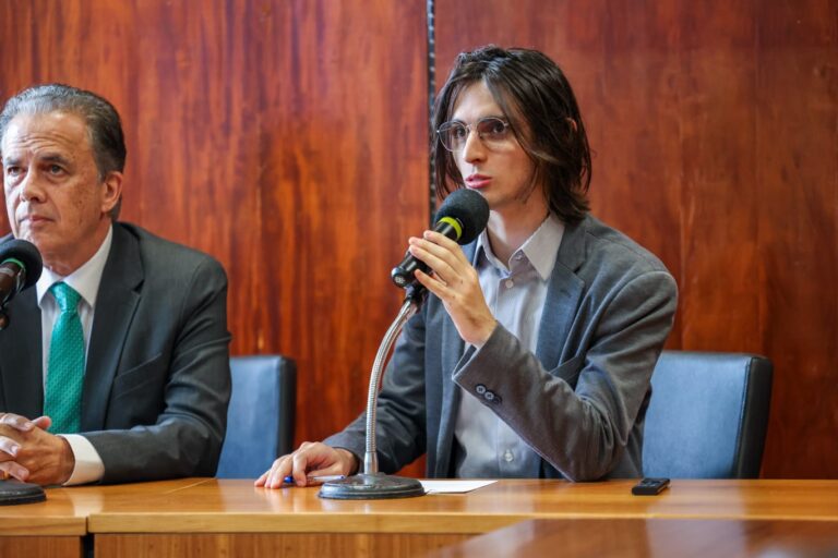 Amom leva ao Ministerio Público denúncia de abandono viário e cobra responsabilização da Prefeitura