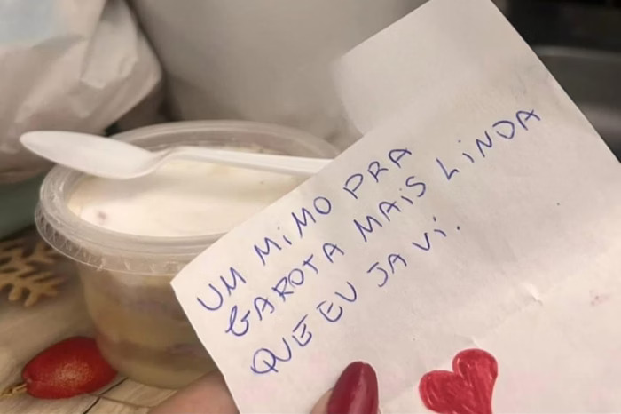 Adolescente morre após comer bolo de pote com recado: "Um mimo para a mais linda"